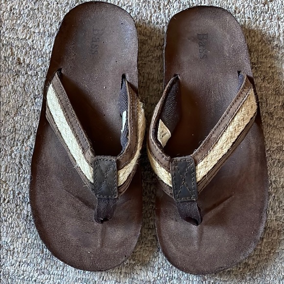 Brown and Cream Flip Flops - Picture 1 of 1
